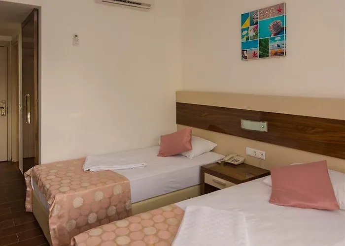 Cotton Boutique 3*