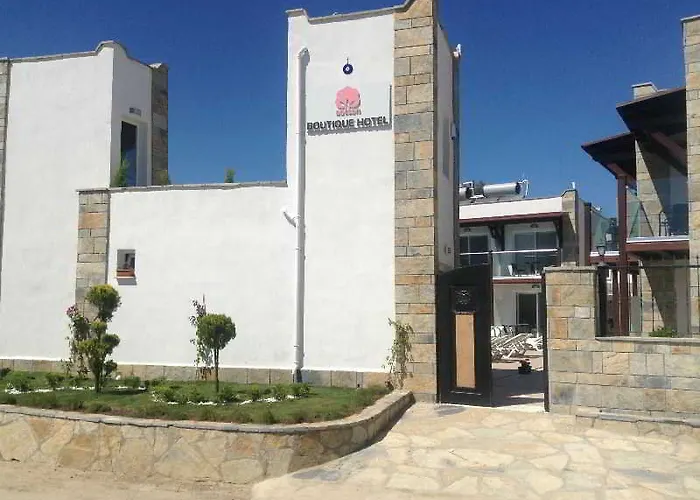 Cotton Boutique 3*